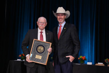 Dr. Kenton Morgan Receives AAEP’s Distinguished Life Member Award 